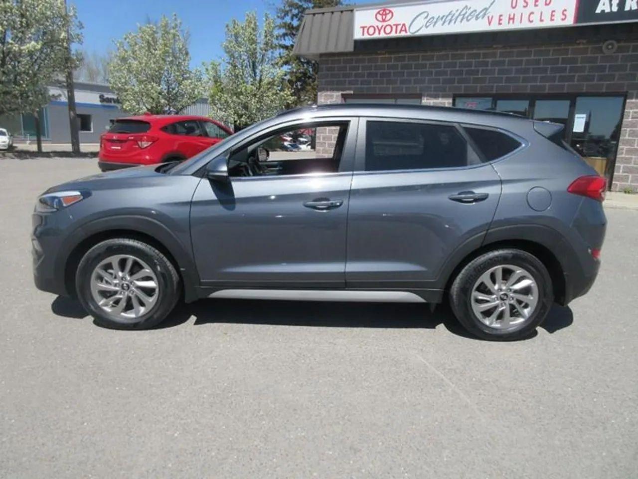2017 Hyundai Tucson Luxury-1