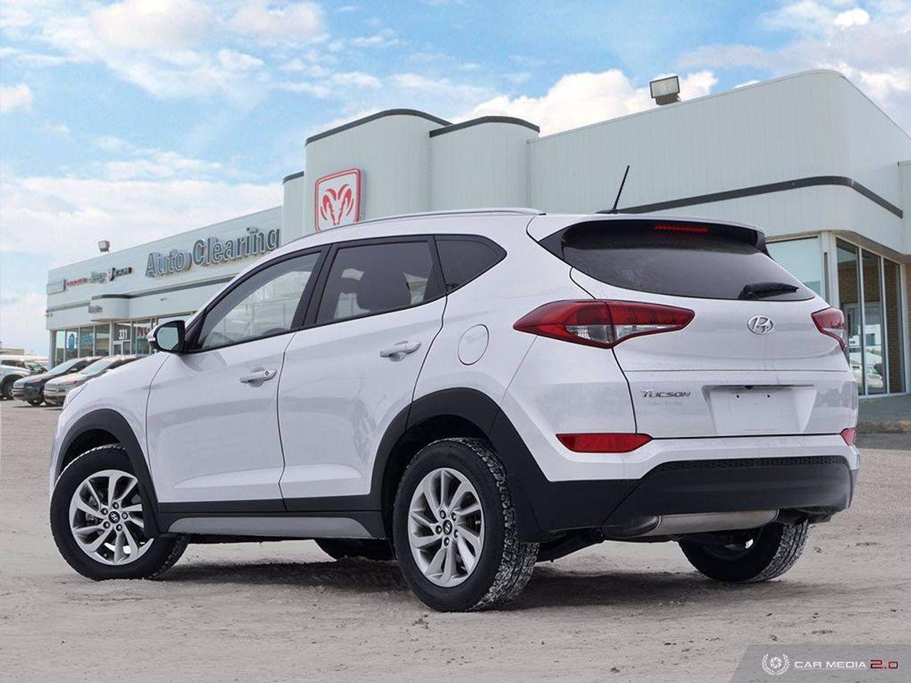 2017 Hyundai Tucson SE-4