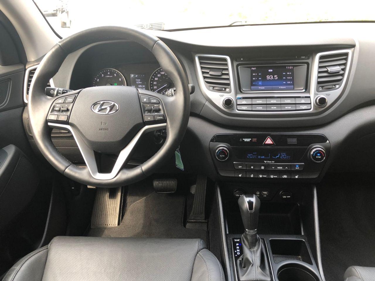2017 Hyundai Tucson SE-4