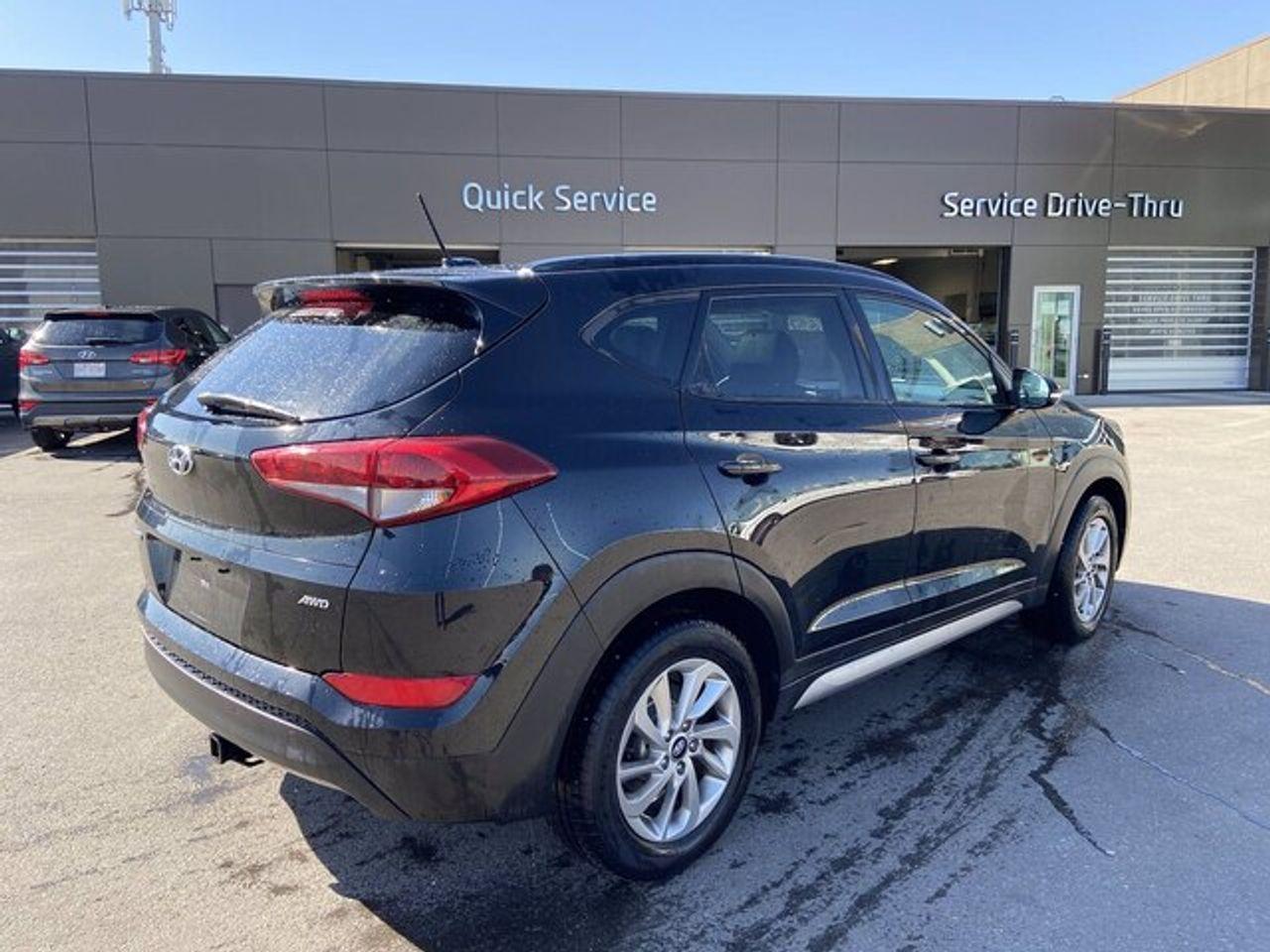 2017 Hyundai Tucson SE-4