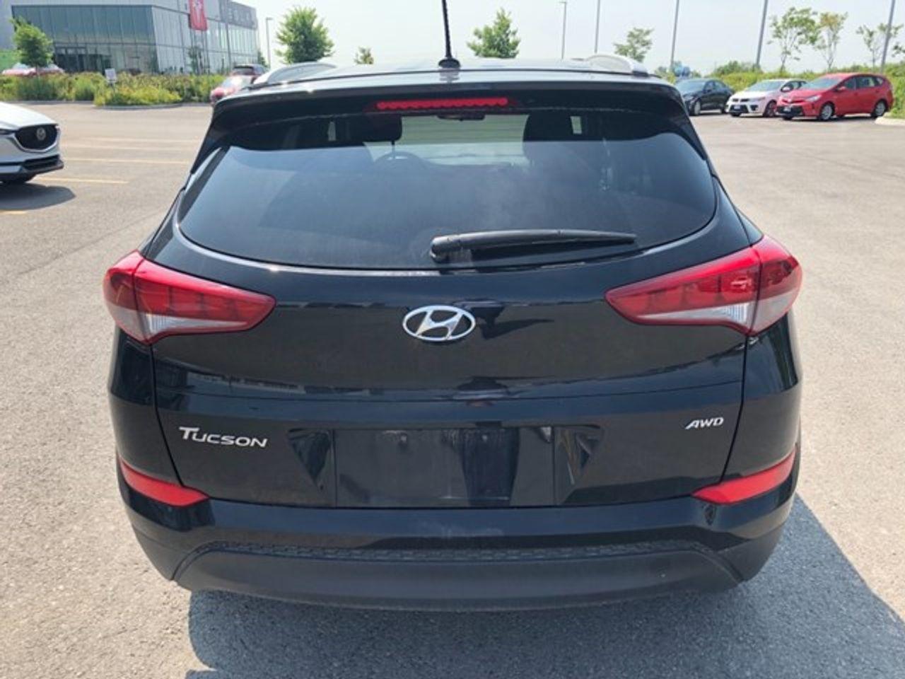 2017 Hyundai Tucson SE-3