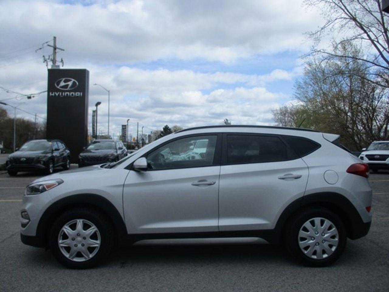 2017 Hyundai Tucson SE-3