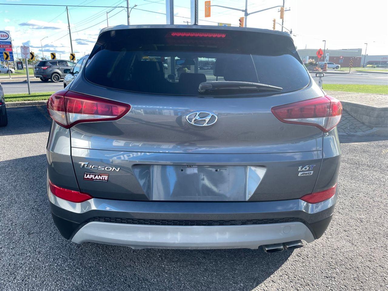 2017 Hyundai Tucson SE-4