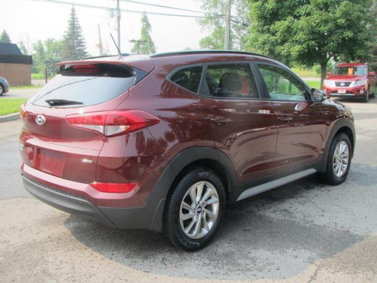 2017 Hyundai Tucson SE-4