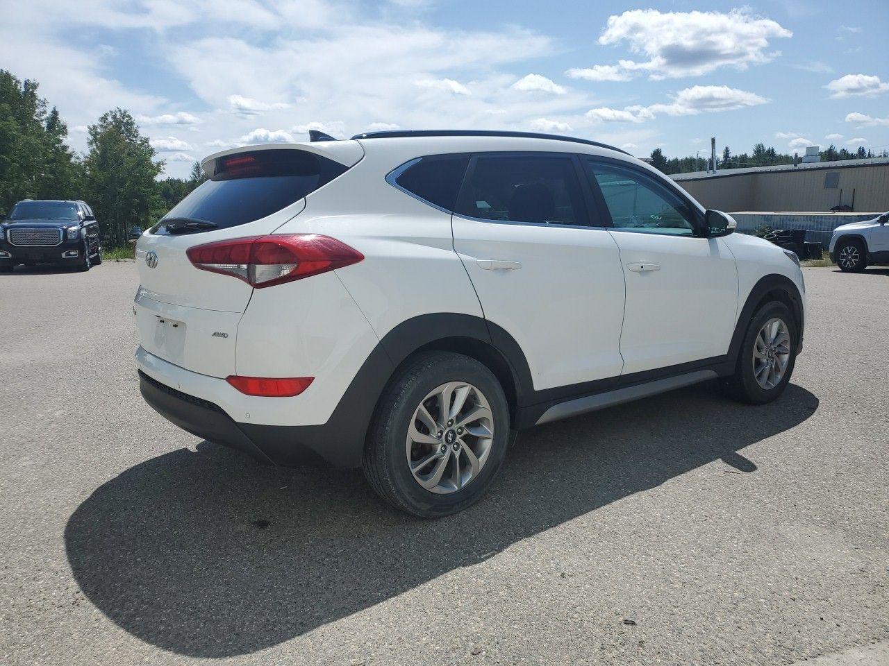 2017 Hyundai Tucson SE-3