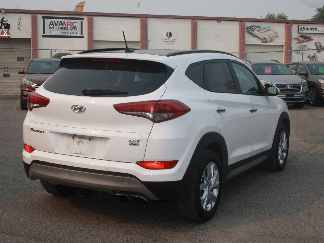 2017 Hyundai Tucson SE-3