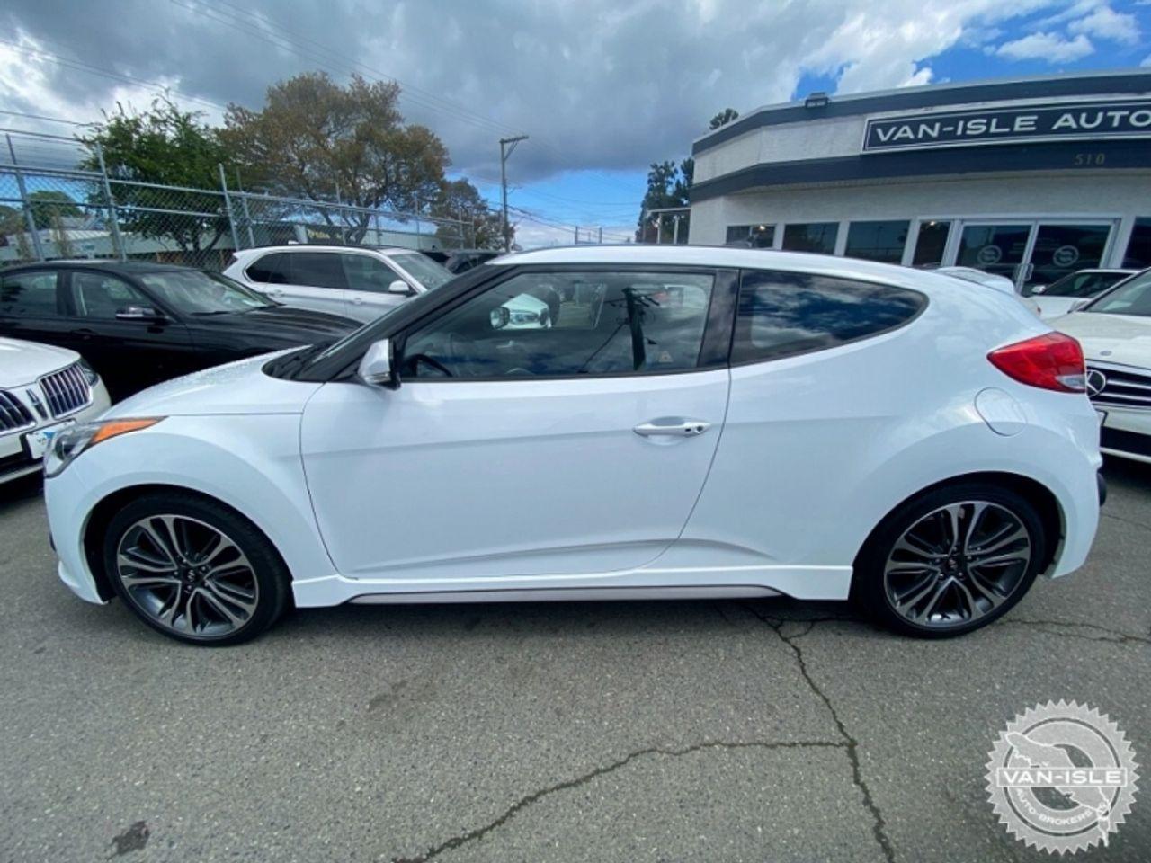 2017 Hyundai Veloster Turbo-1