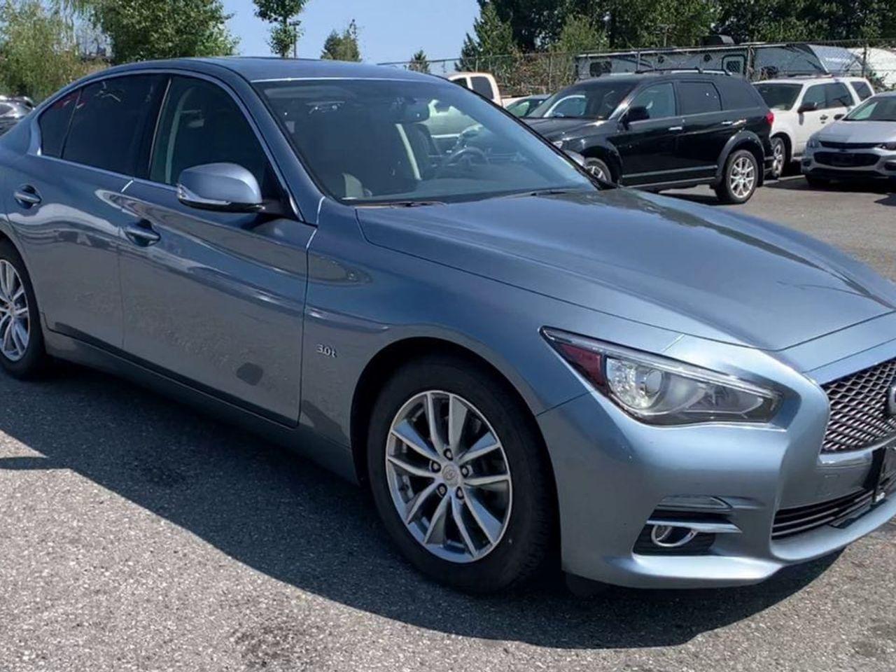 2017 Infiniti Q50 -1