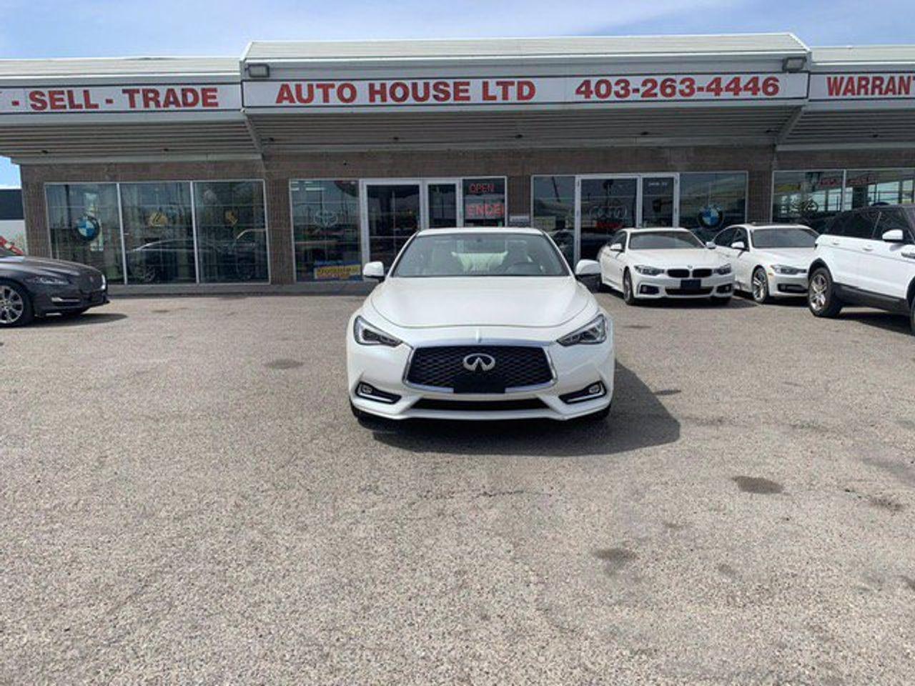 2017 Infiniti Q60 -1