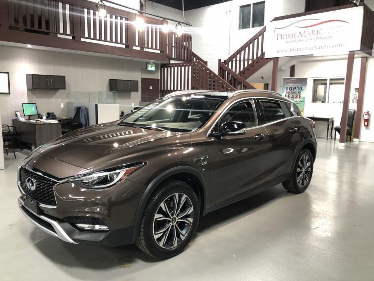 2017 Infiniti QX30 Premium-2