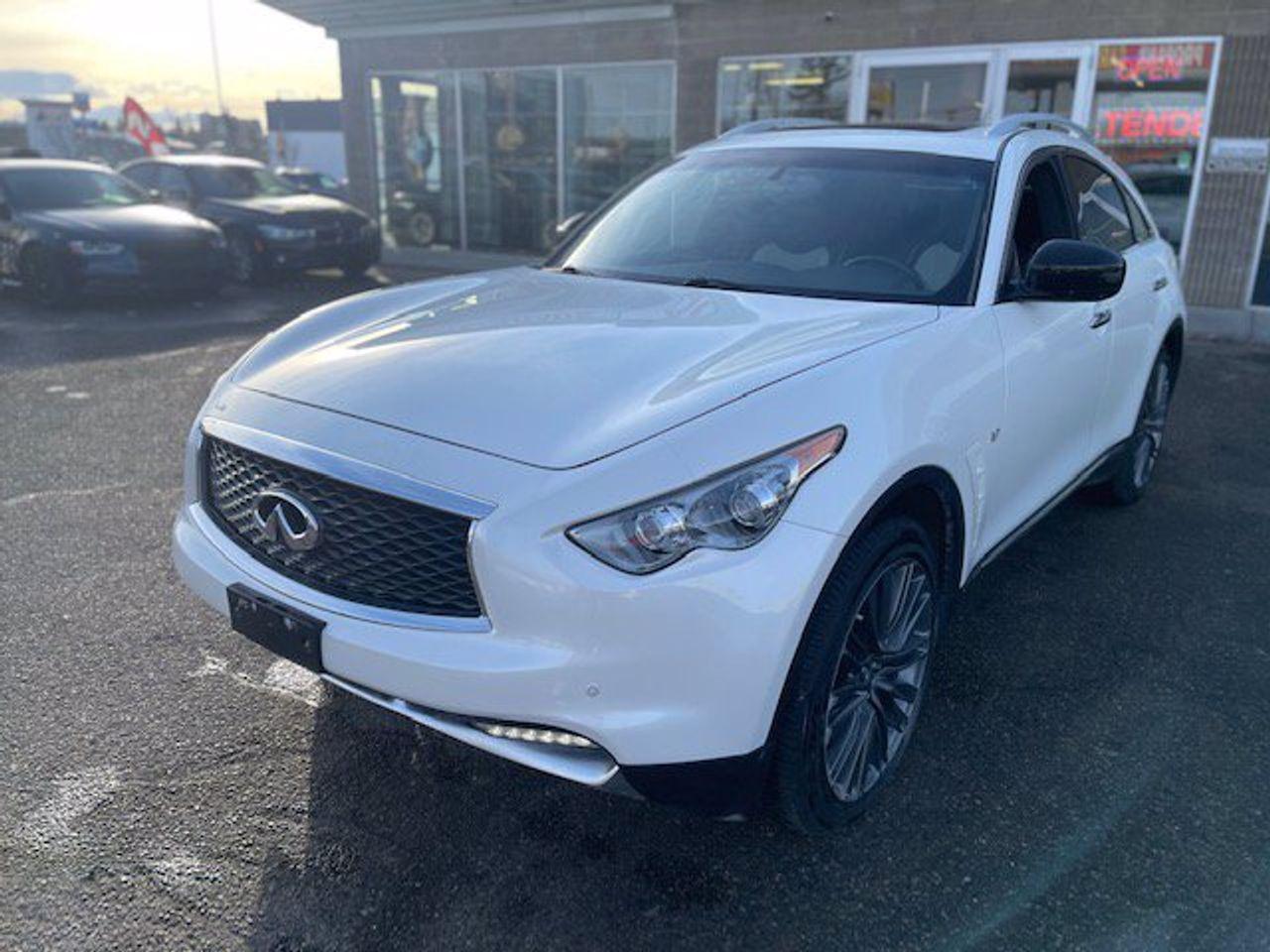 2017 Infiniti QX70 -0