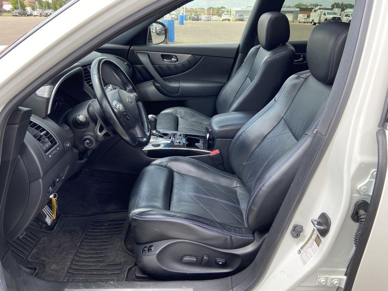 2017 Infiniti QX70 -2