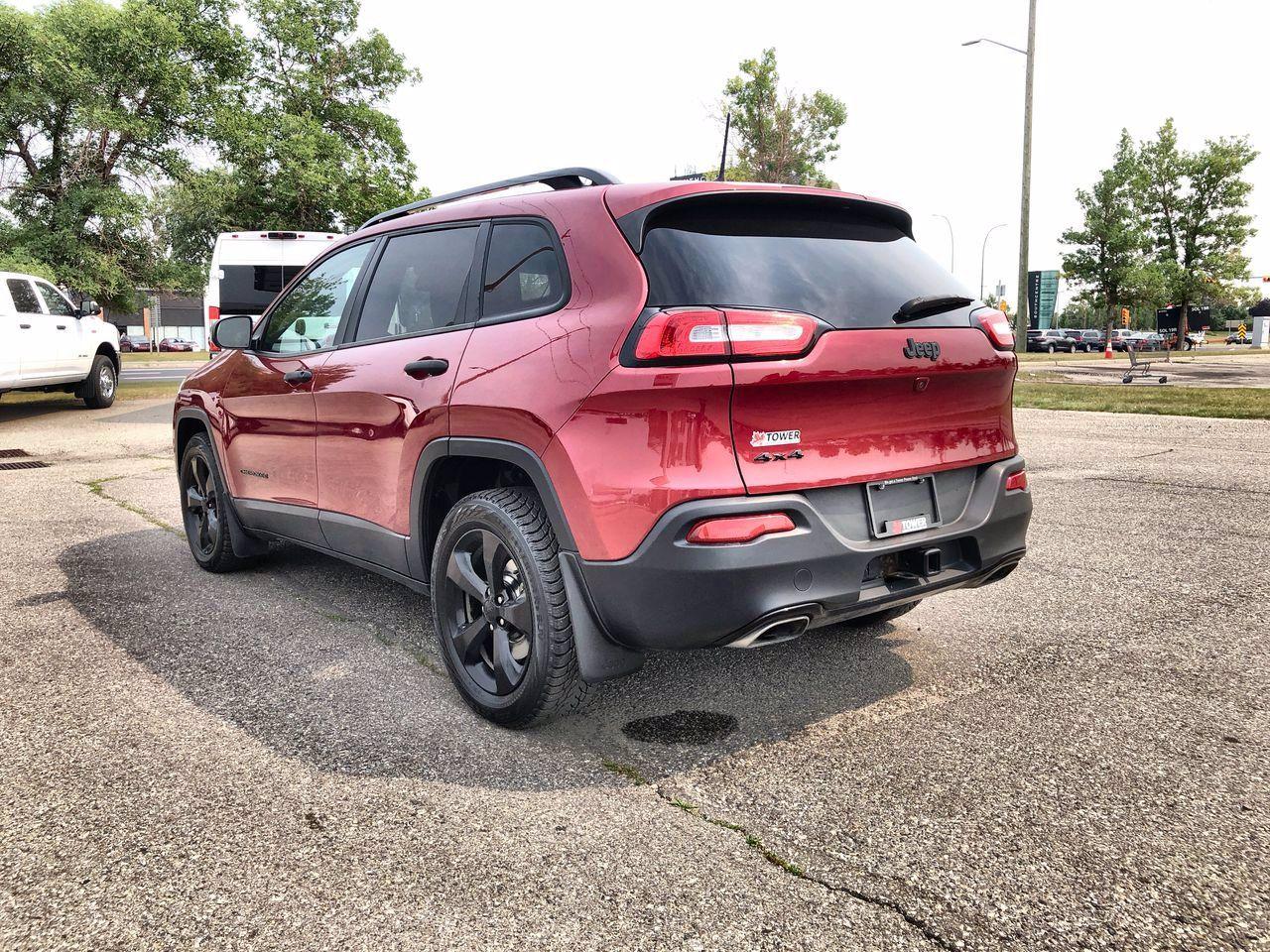 2017 Jeep Cherokee Altitude-3
