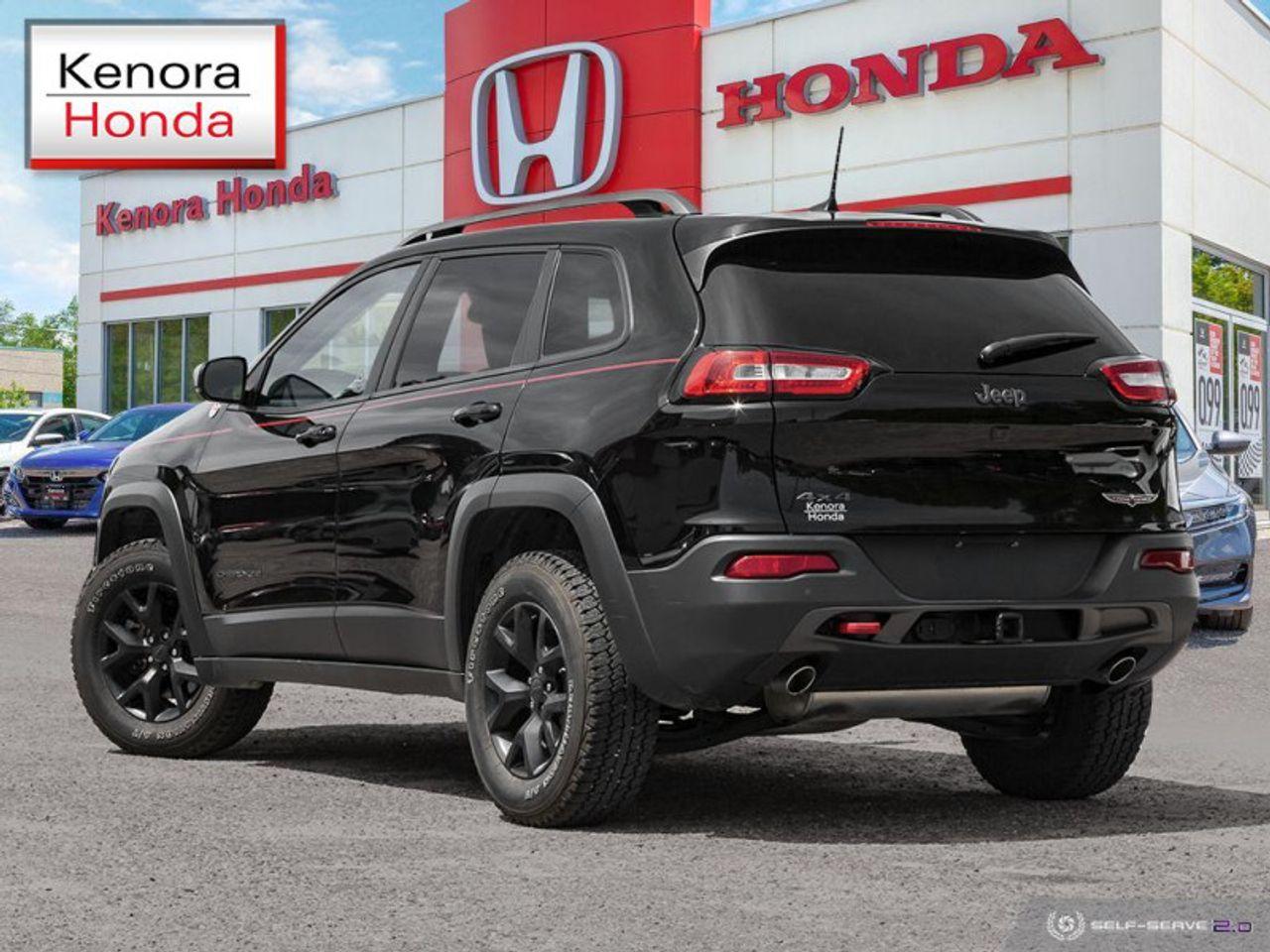 2017 Jeep Cherokee -3
