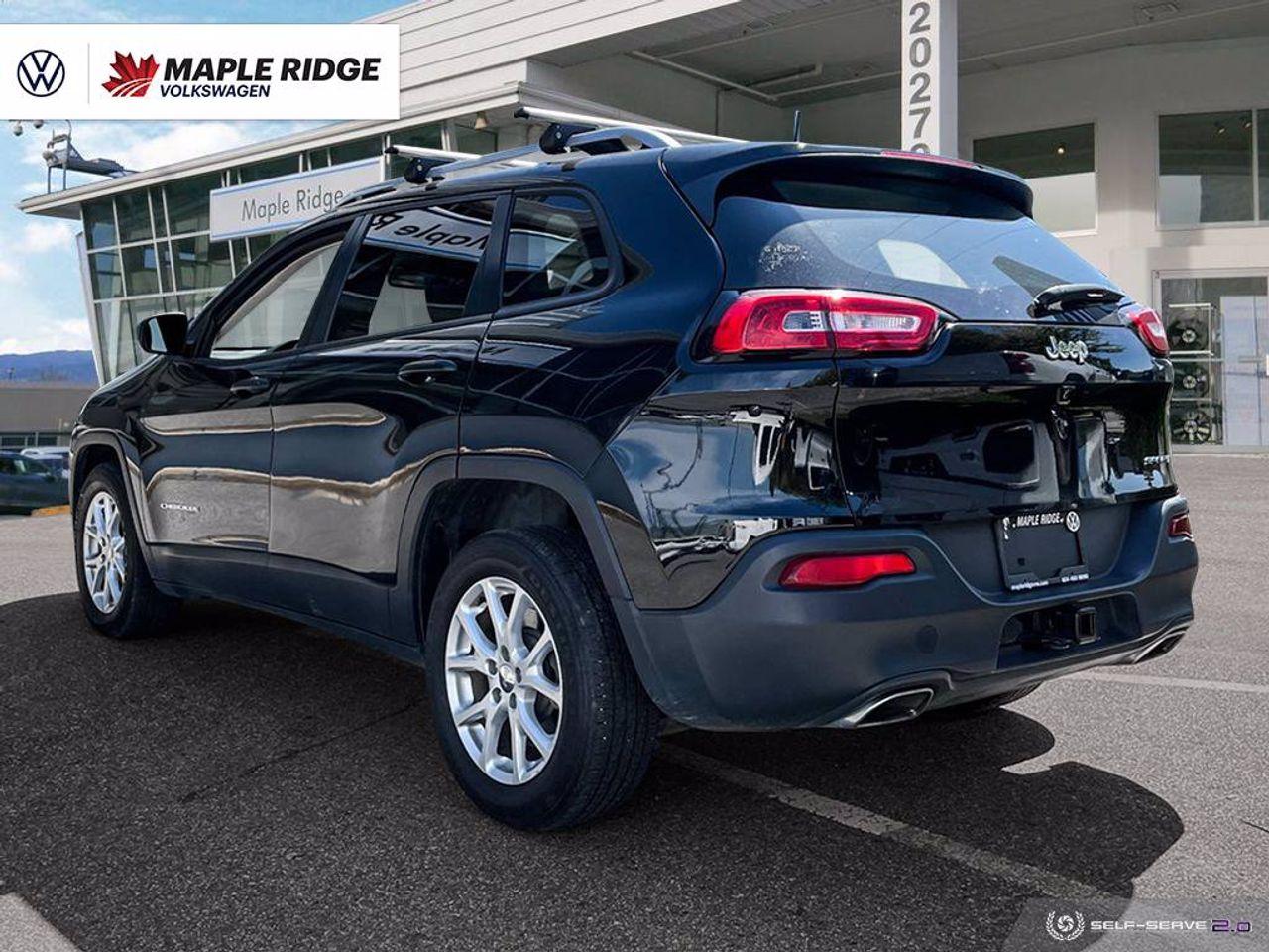 2017 Jeep Cherokee -3