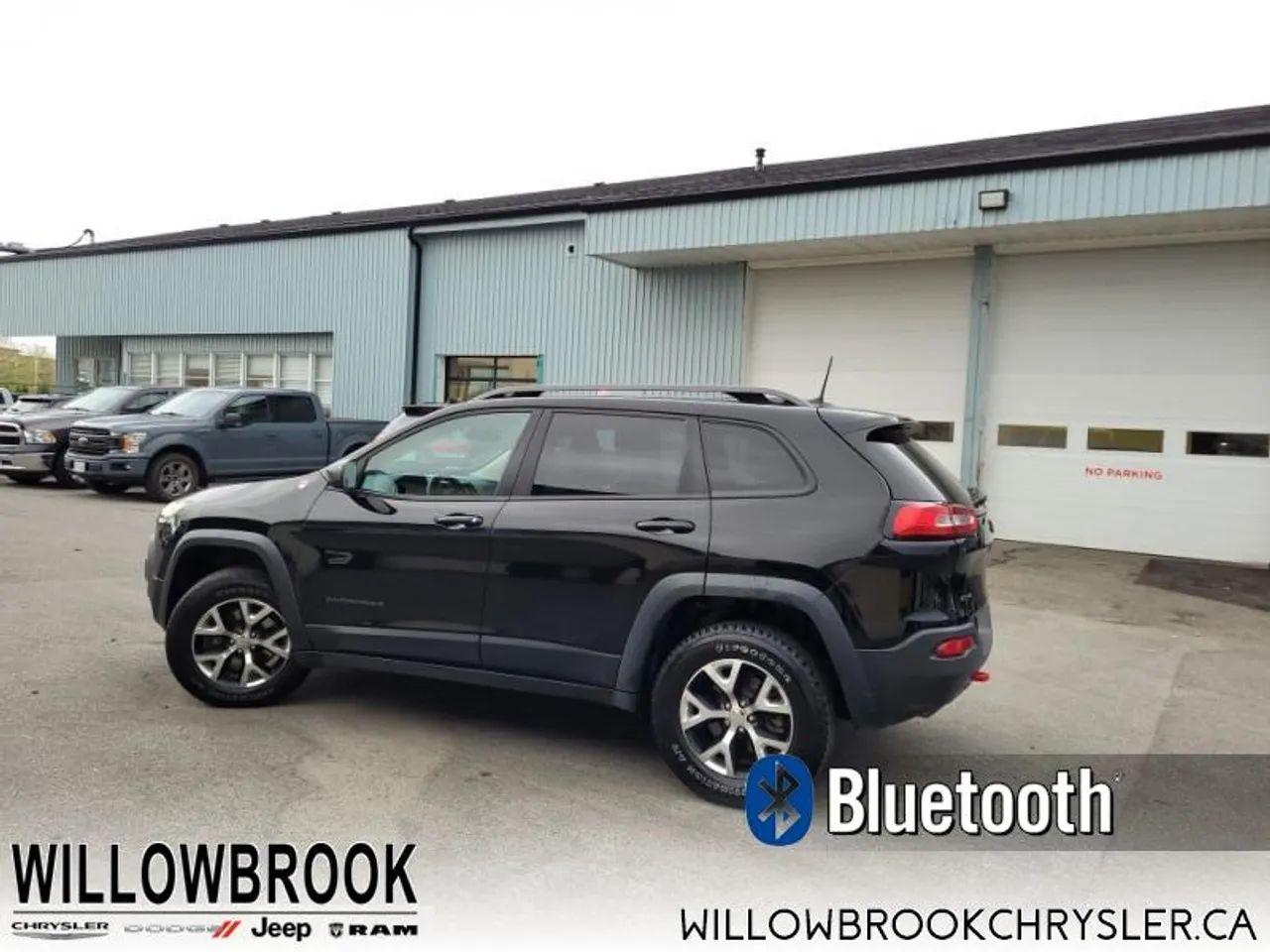 2017 Jeep Cherokee -3