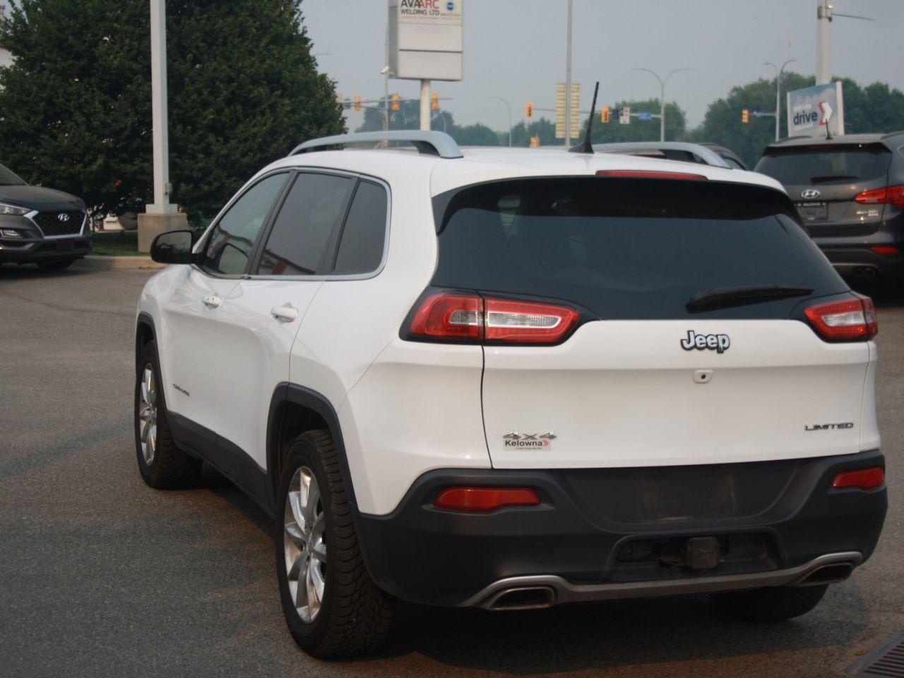 2017 Jeep Cherokee Limited-2