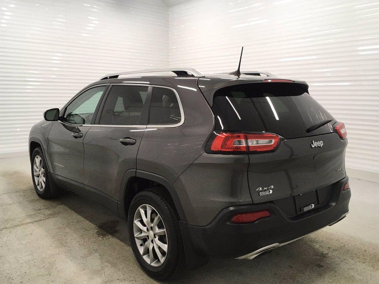 2017 Jeep Cherokee Limited-2