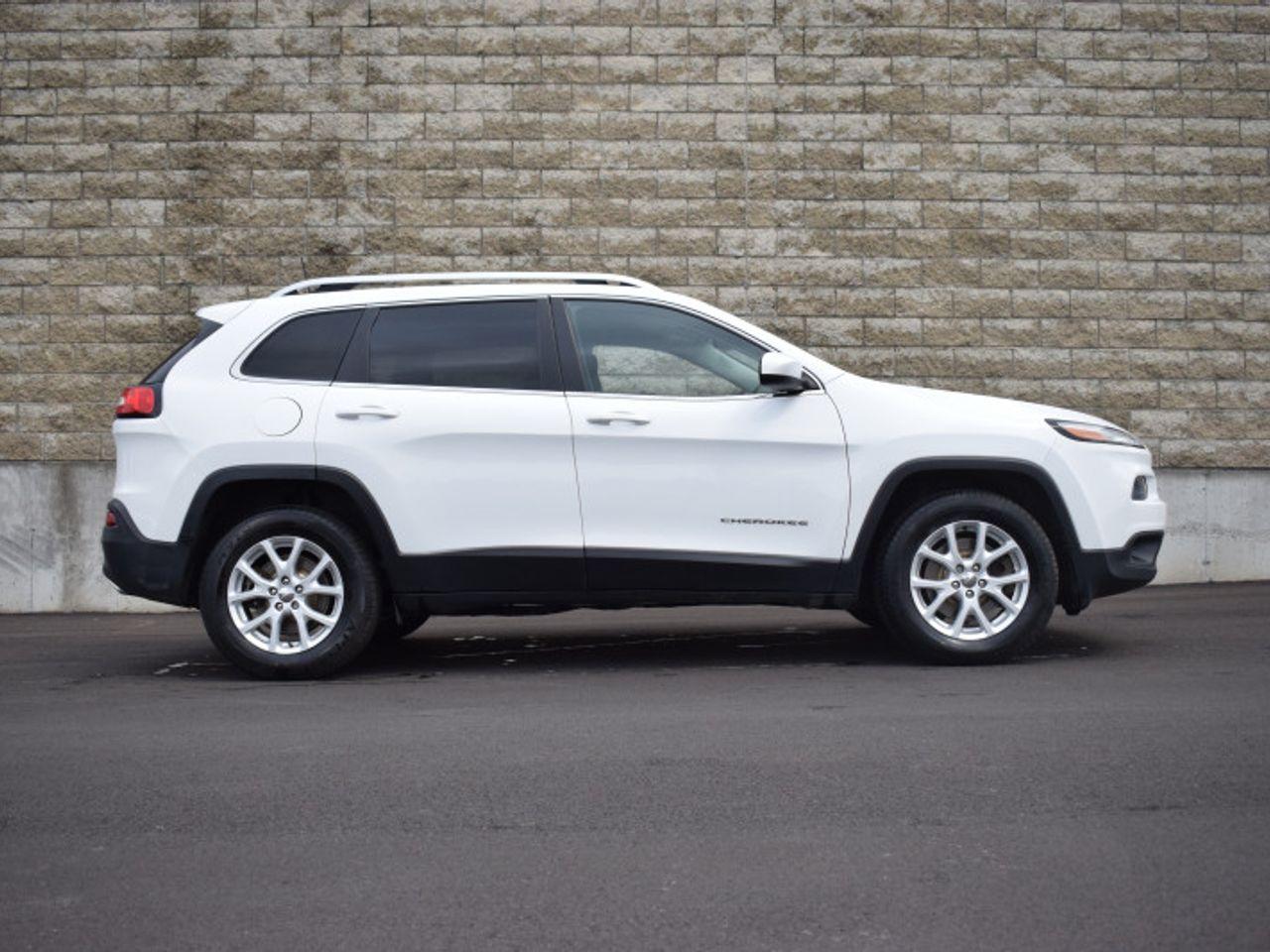 2017 Jeep Cherokee North-1