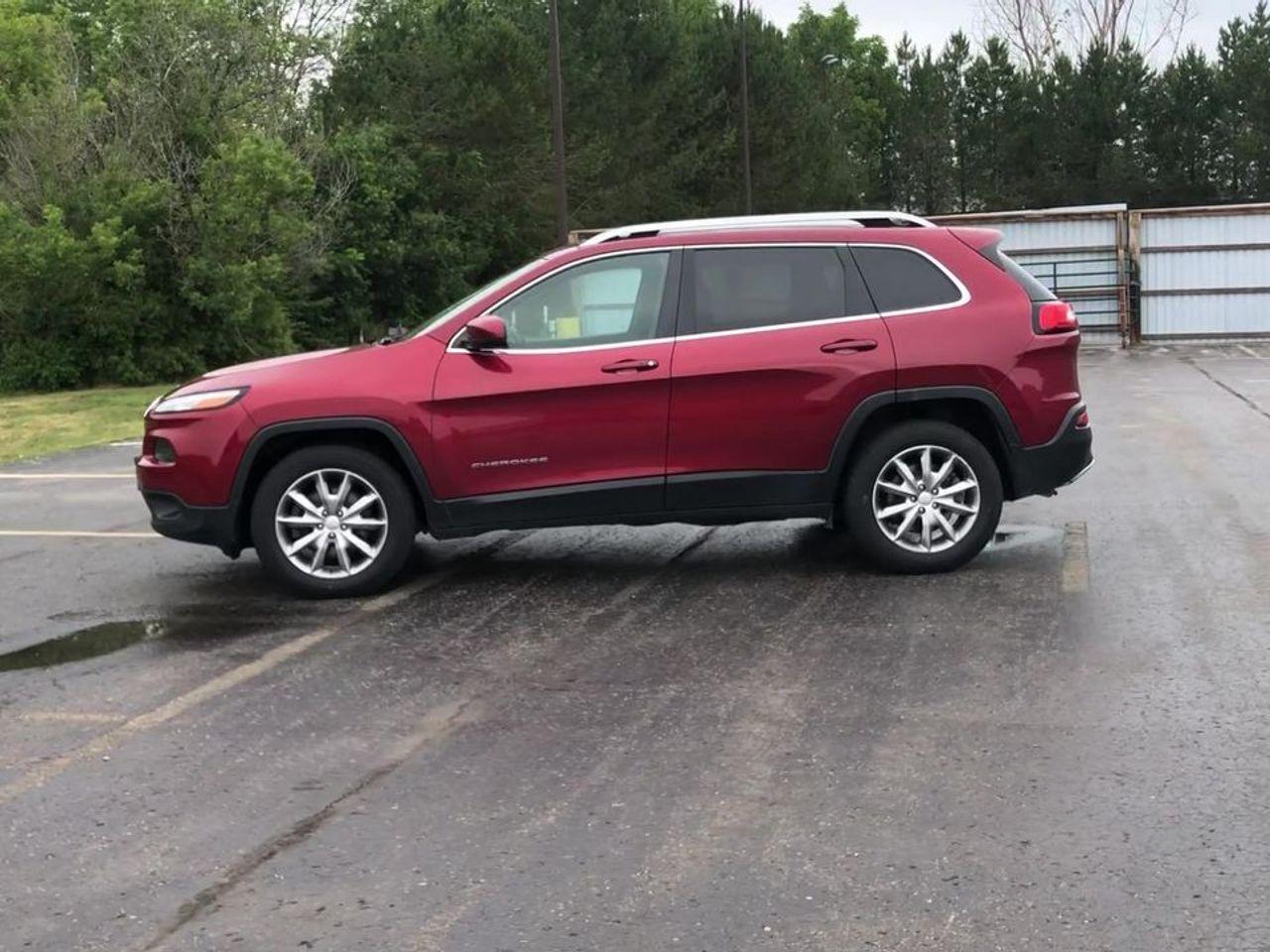 2017 Jeep Cherokee -4