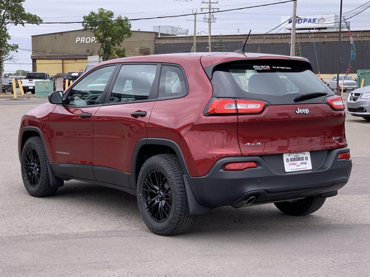 2017 Jeep Cherokee -4