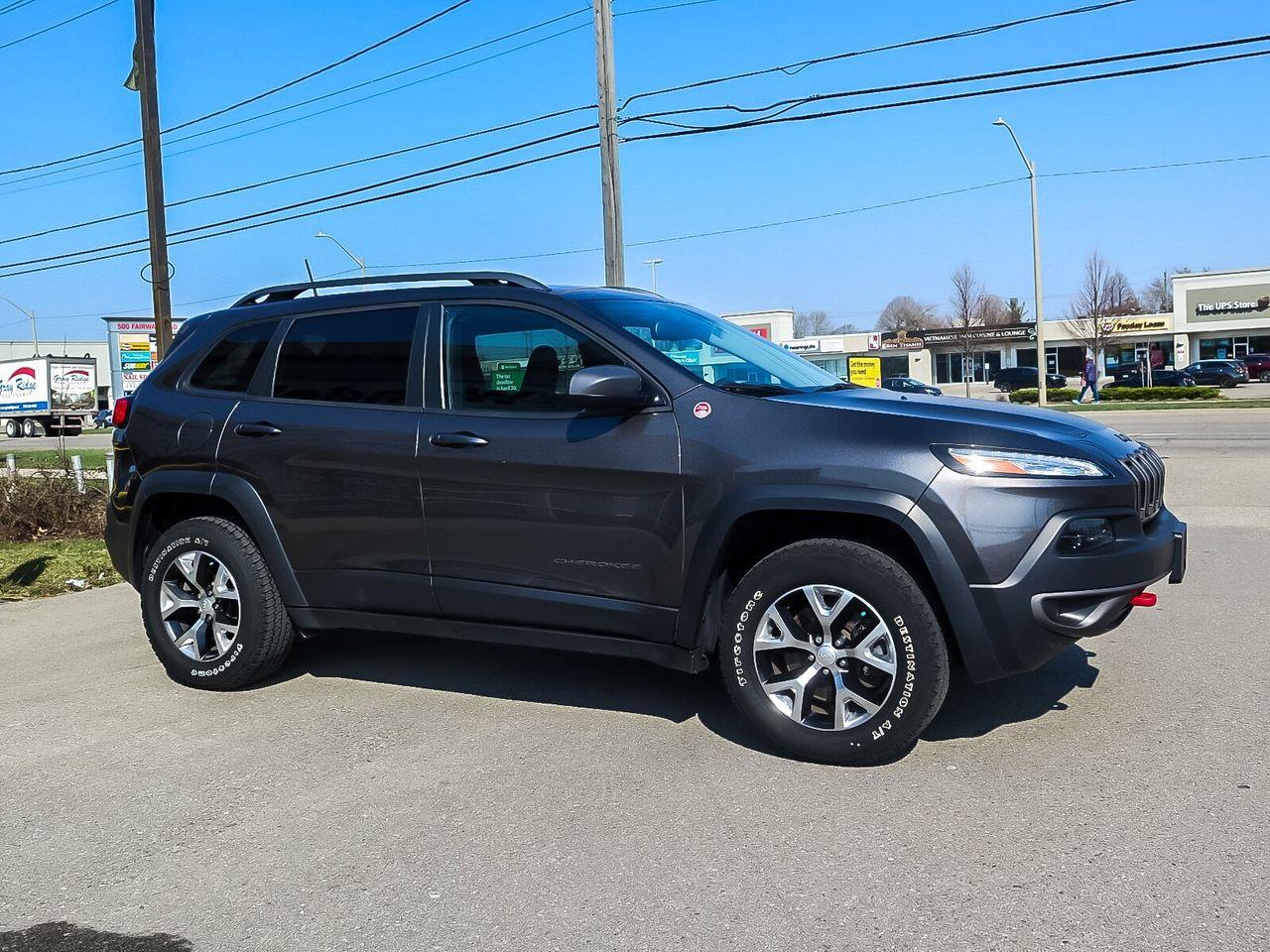 2017 Jeep Cherokee Trailhawk-3
