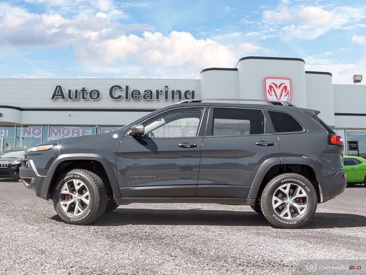2017 Jeep Cherokee Trailhawk-3