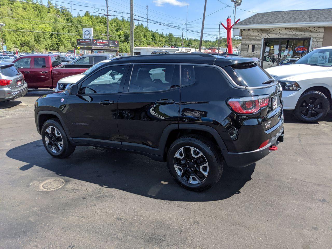 2017 Jeep Compass Trailhawk-2