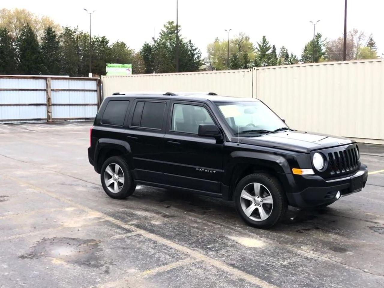2017 Jeep Patriot -1