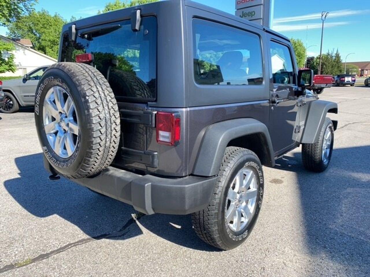 2017 Jeep Wrangler -2