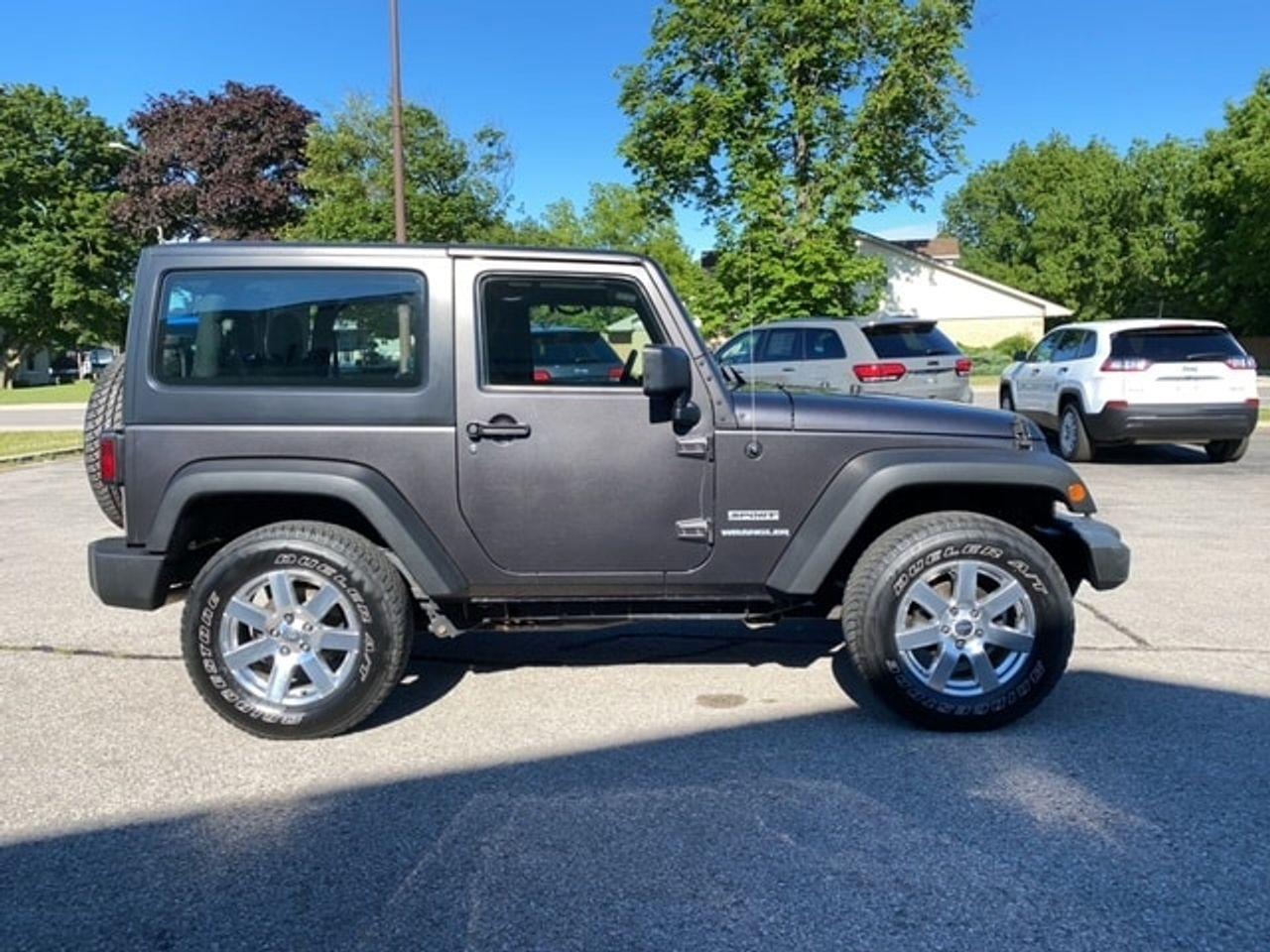 2017 Jeep Wrangler -4