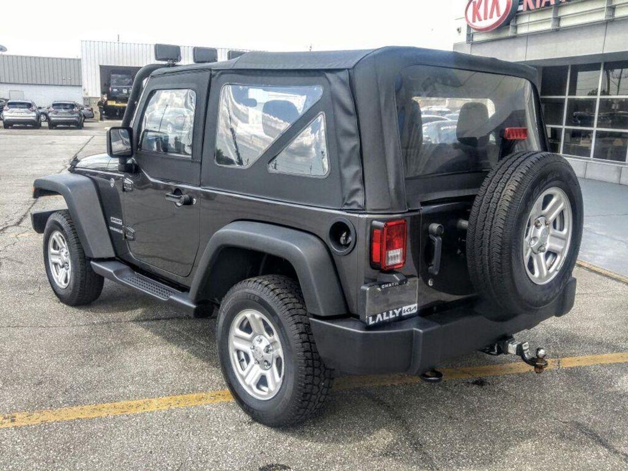 2017 Jeep Wrangler -4