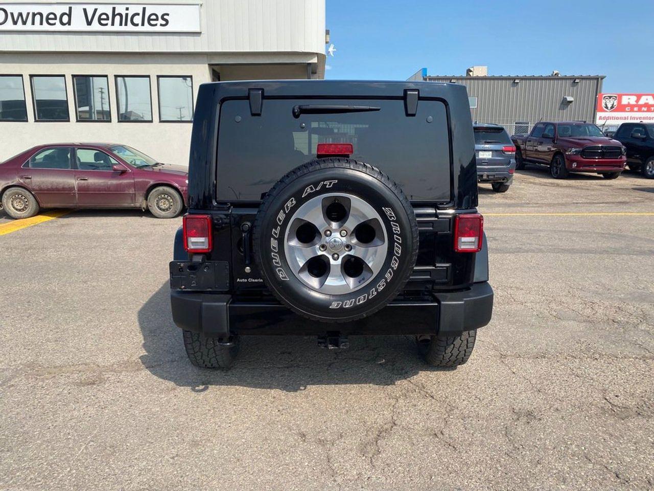 2017 Jeep Wrangler -3