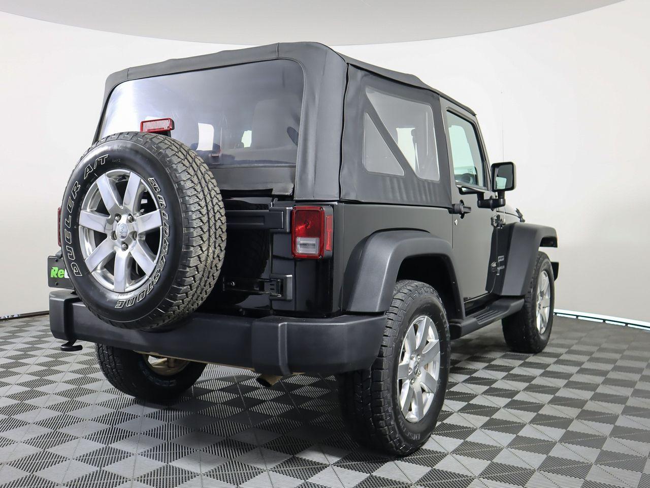 2017 Jeep Wrangler -4