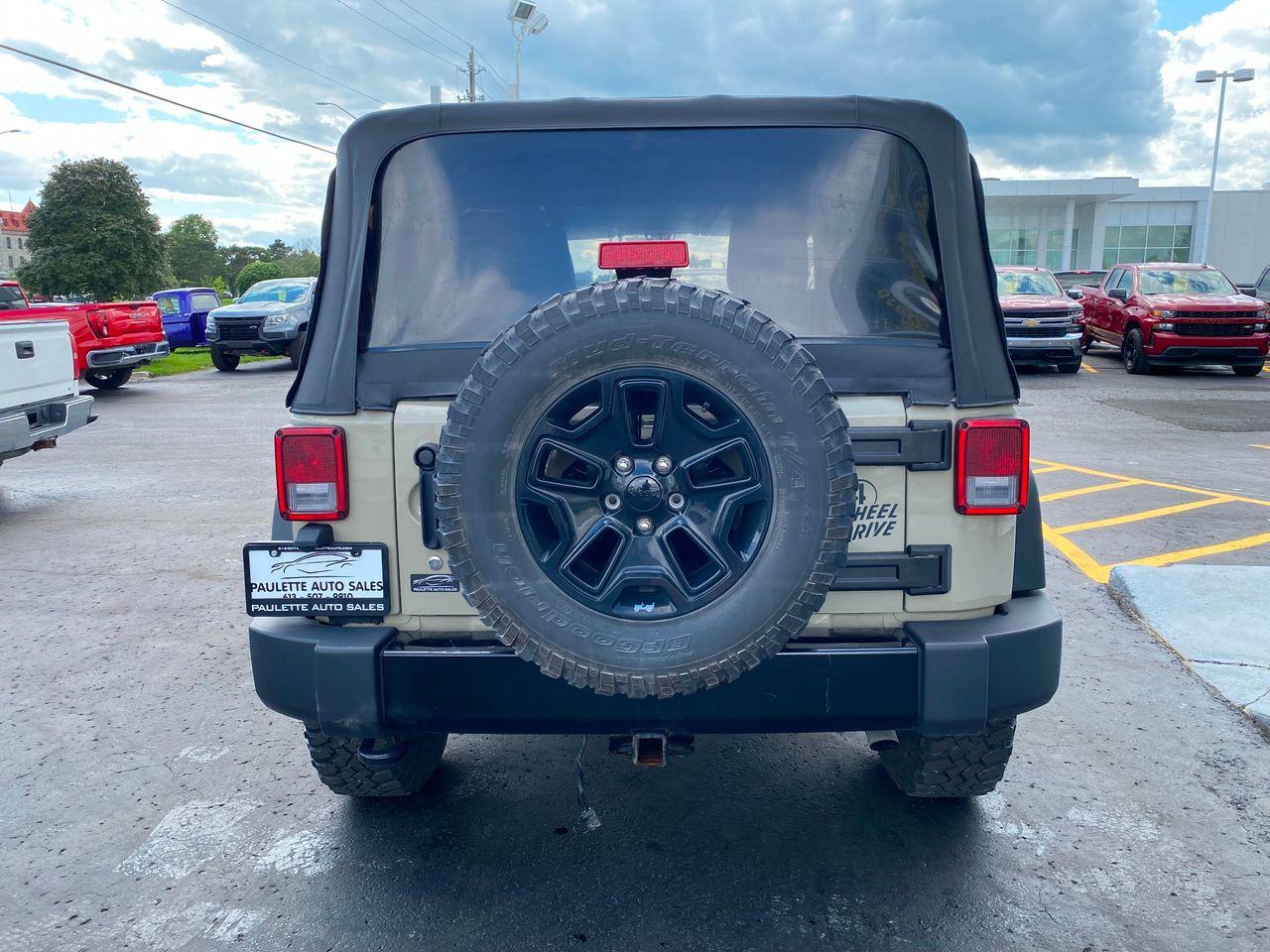 2017 Jeep Wrangler -3