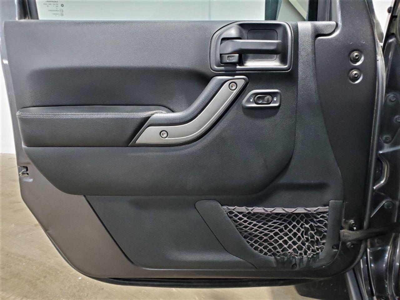 2017 Jeep Wrangler -3