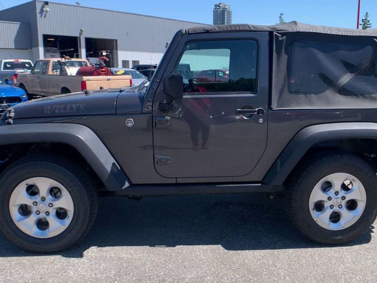 2017 Jeep Wrangler Willys-4