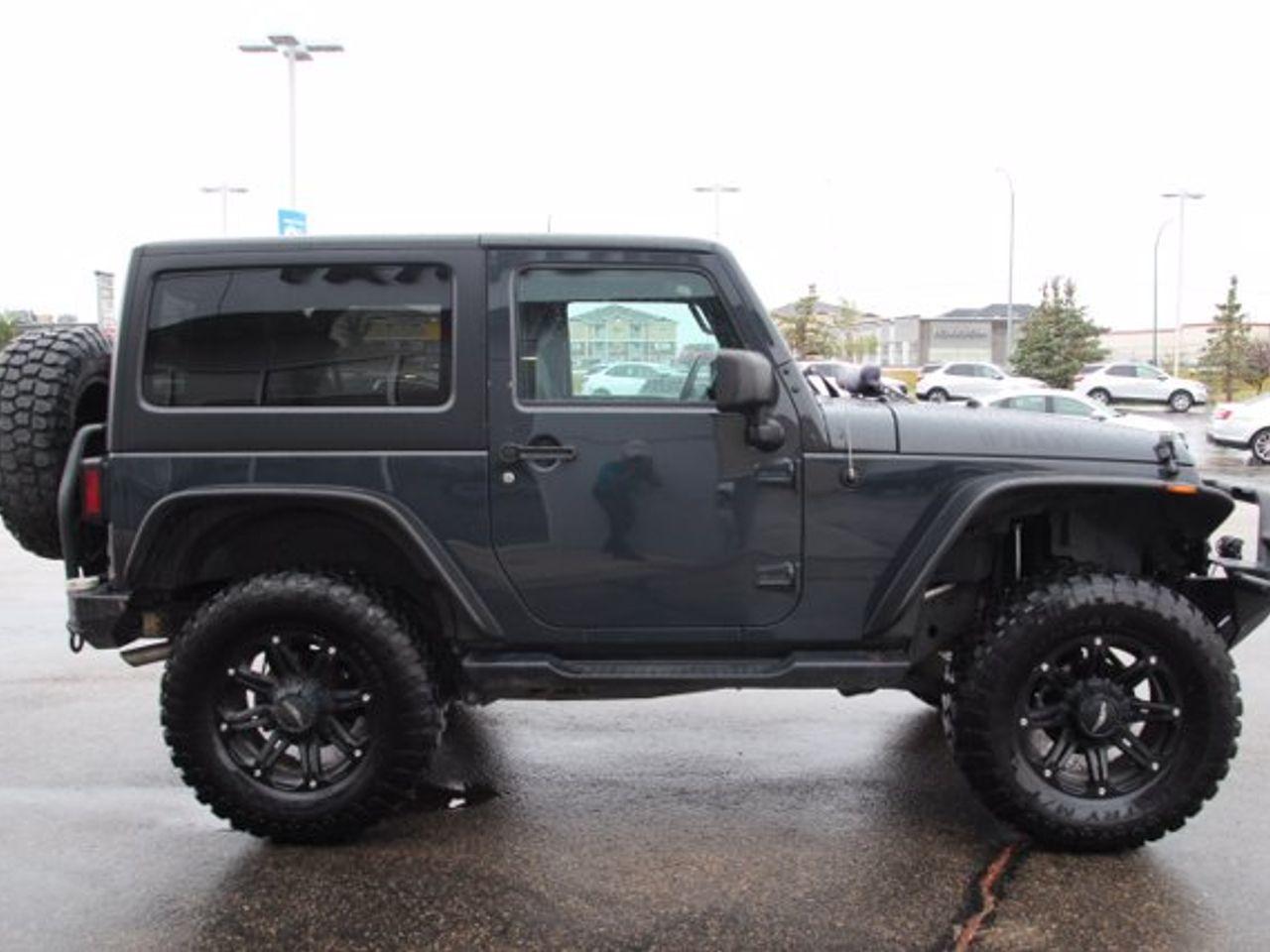 2017 Jeep Wrangler Willys-3