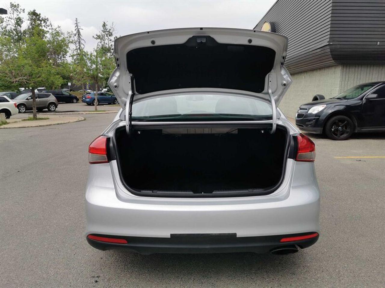 2017 Kia Forte eX-4