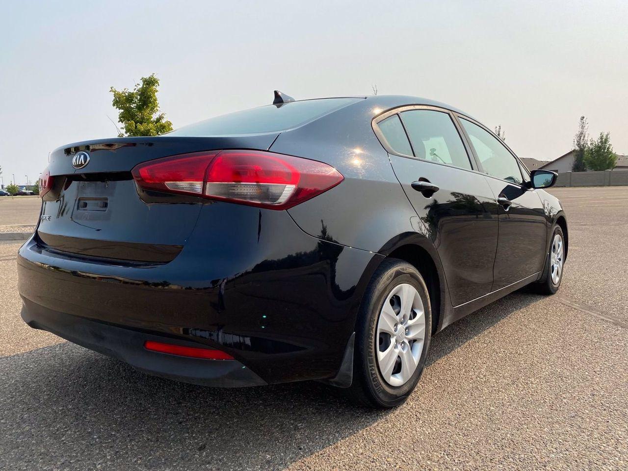 2017 Kia Forte LX-4
