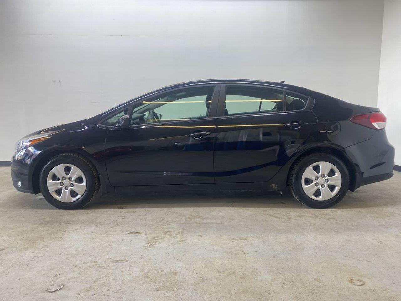 2017 Kia Forte LX-4