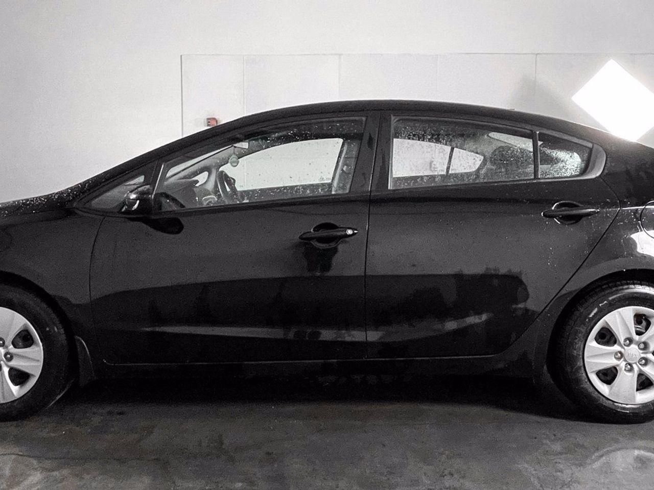 2017 Kia Forte LX-3