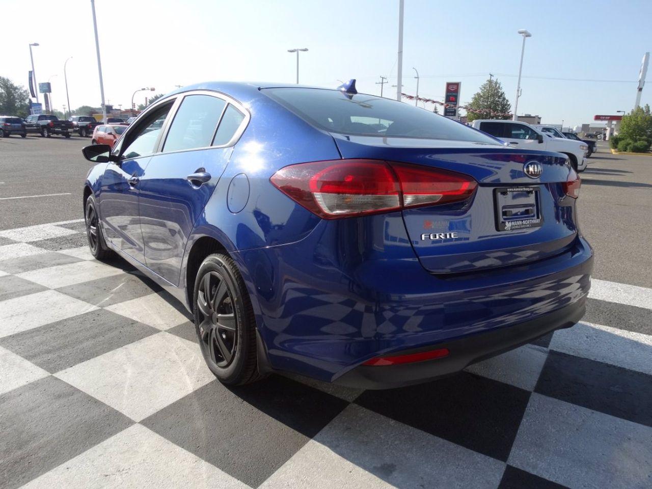 2017 Kia Forte LX-4