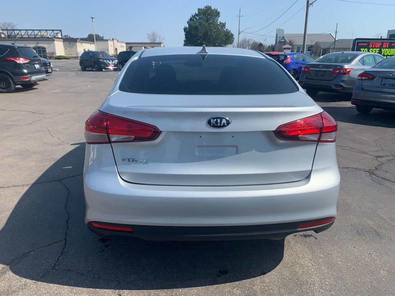2017 Kia Forte LX-3