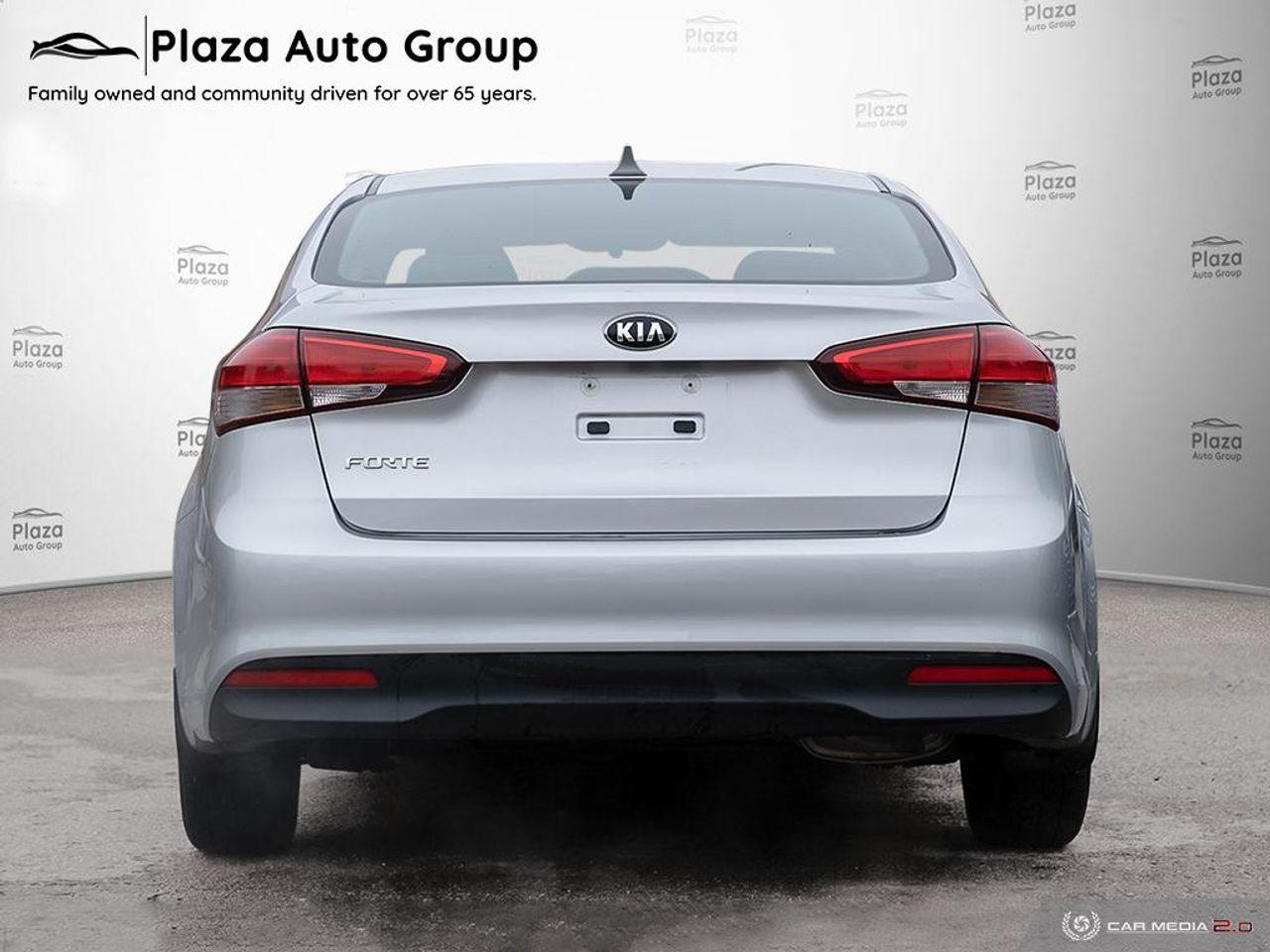 2017 Kia Forte LX-4