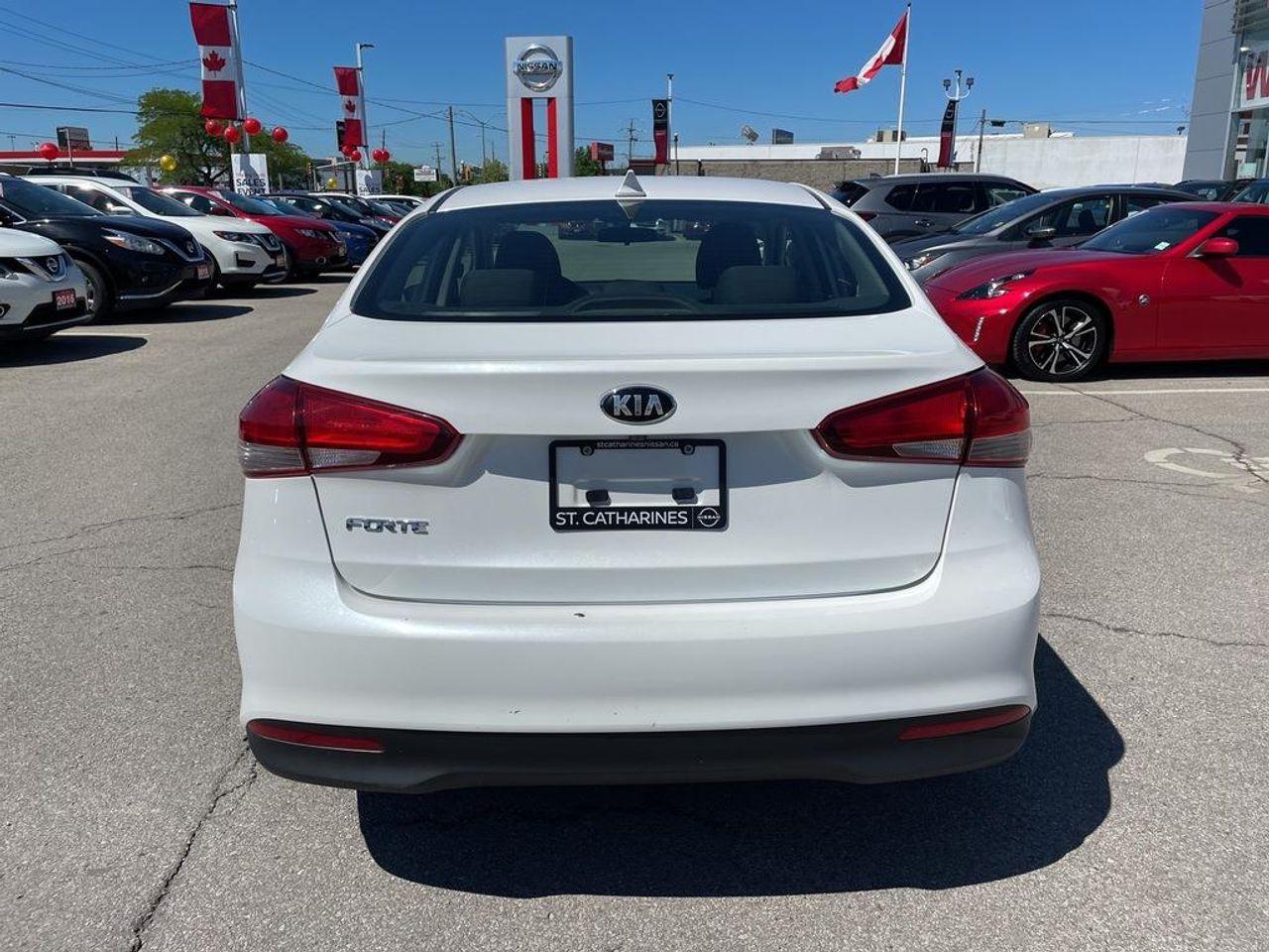 2017 Kia Forte LX-3