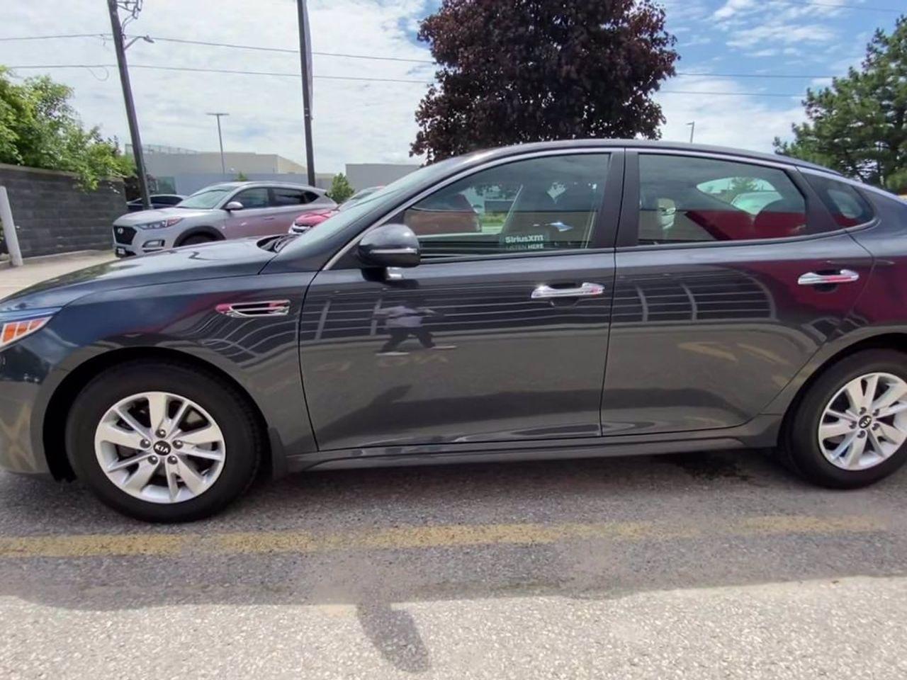 2017 Kia Optima LX-4