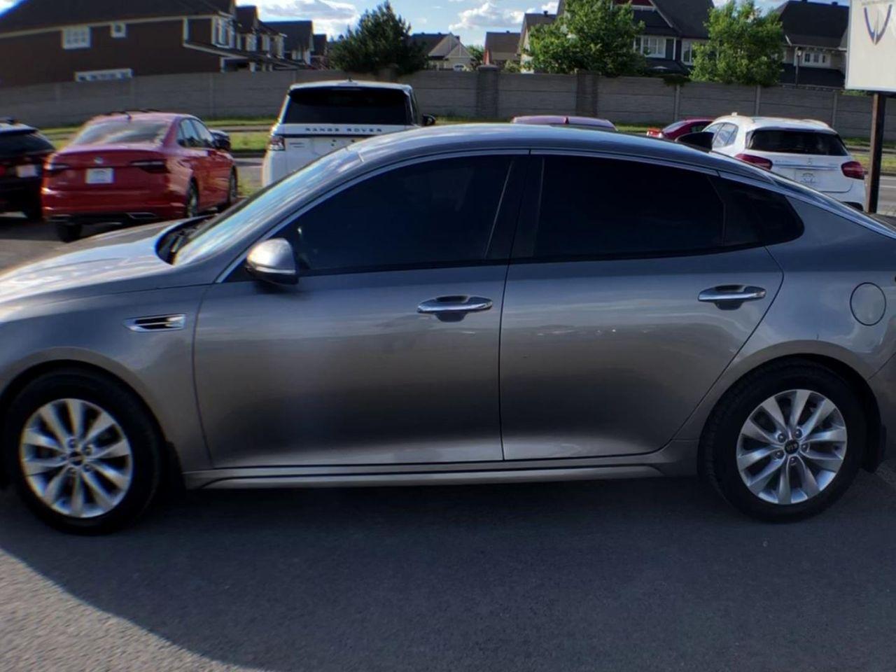 2017 Kia Optima LX-4