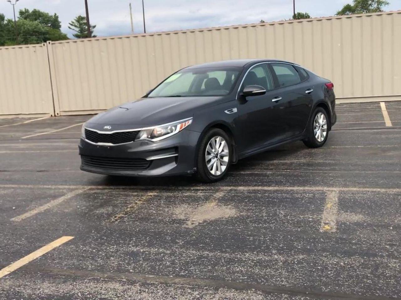 2017 Kia Optima LX-3