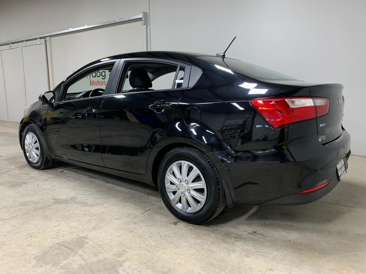 2017 Kia Rio LX-3